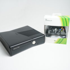 Microsoft Xbox 360 Slim (Black)