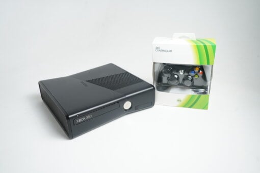 Microsoft Xbox 360 Slim (Black)
