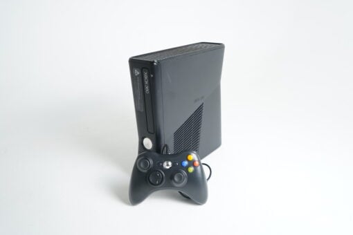 Xbox 360 Slim Console Bundle (Xbox 360 System)