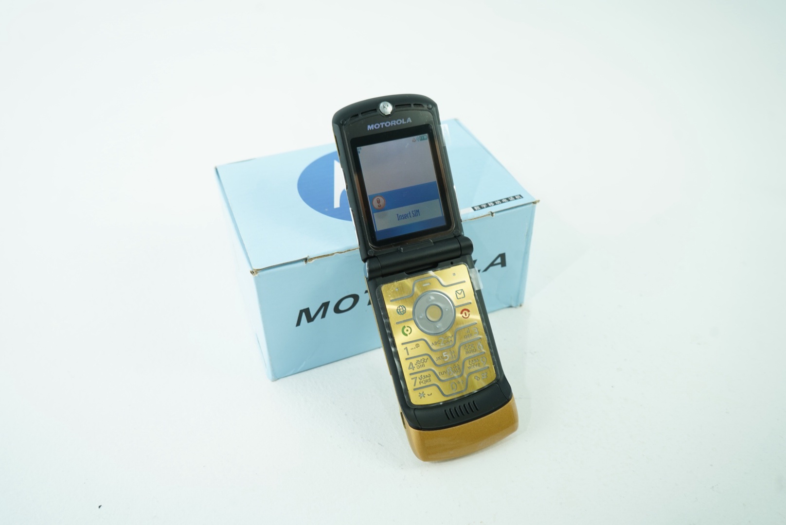 Motorola RAZR V3 Flip (Gold)