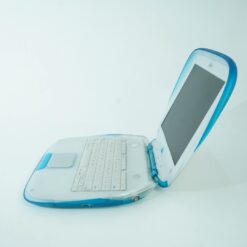 Alternative view of Apple iBook G3 Laptop Clamshell (Blueberry)