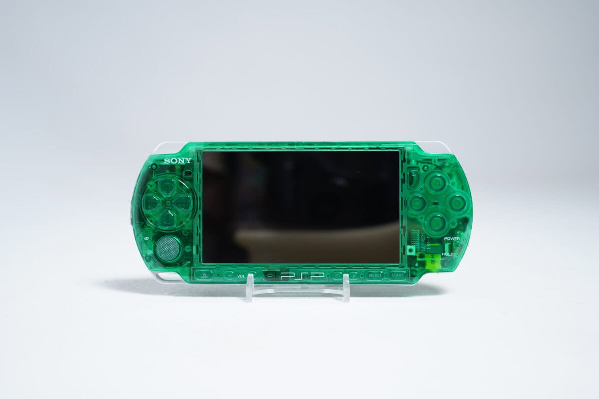 Sony PSP 3000- Matrix Green