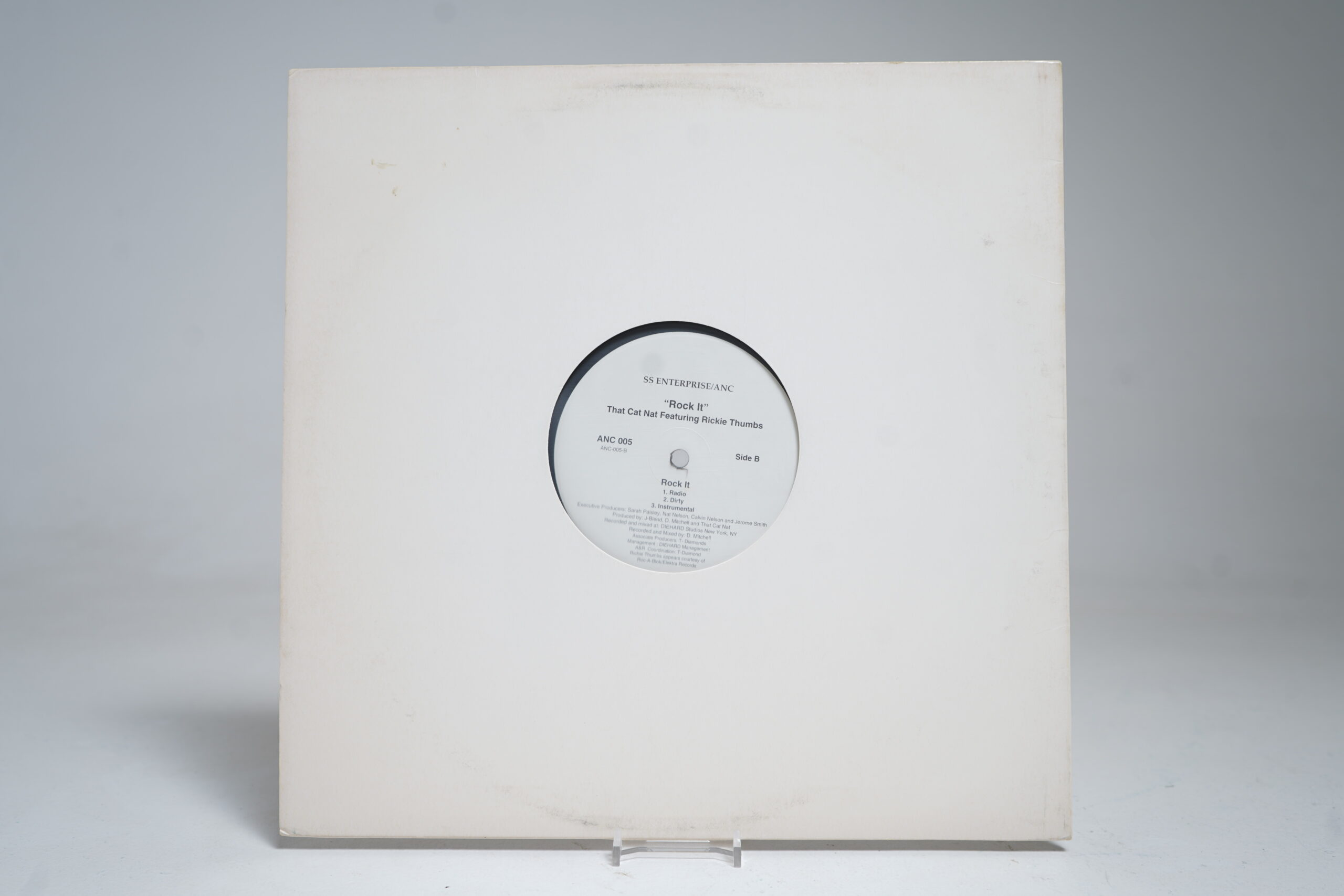 That Cat Nat - Rock It (feat. Richie Thumbs) (12β³ Vinyl Single) - Image 2