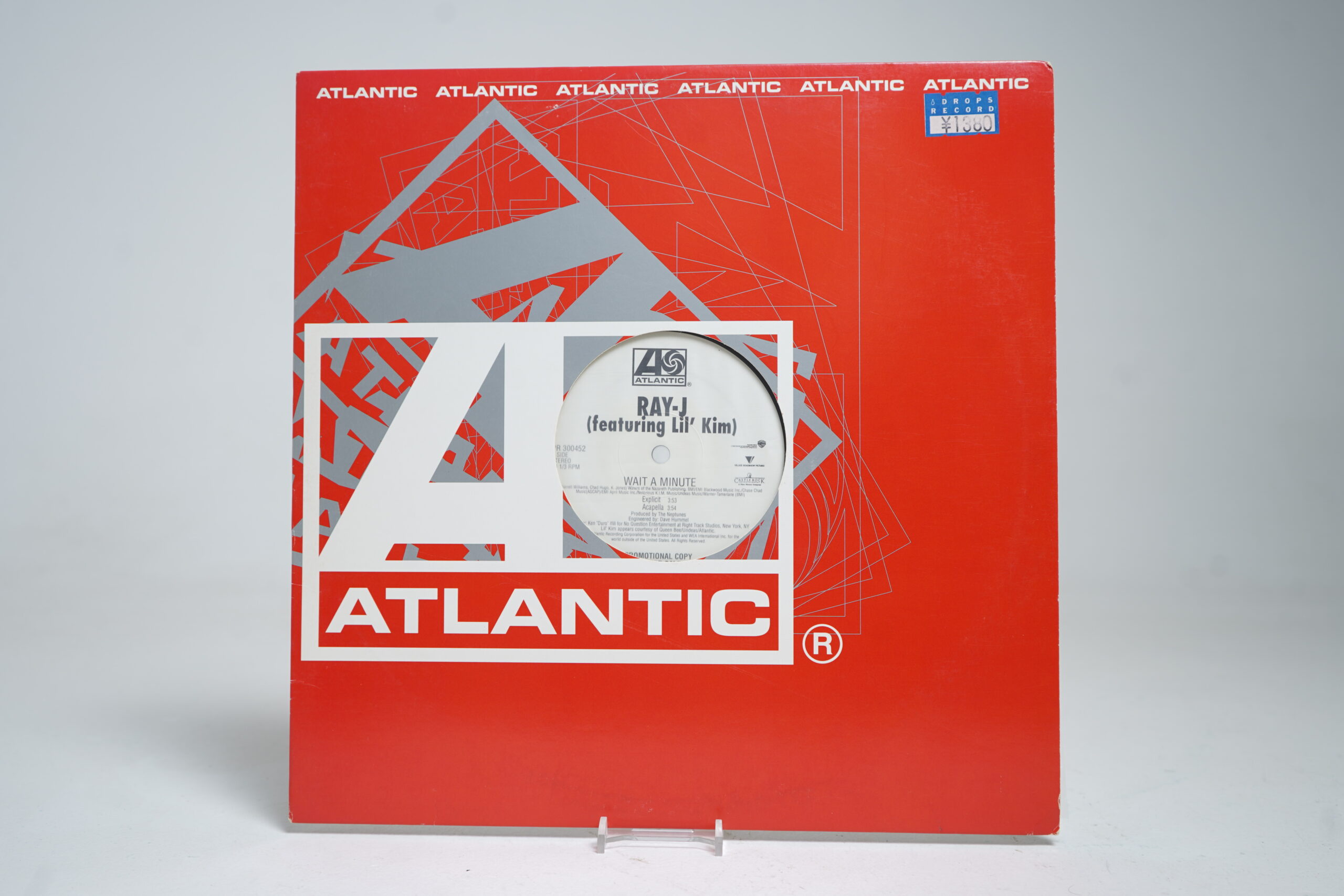 Ray J – Wait a Minute (feat. Lil’ Kim) (12″ Vinyl Single)