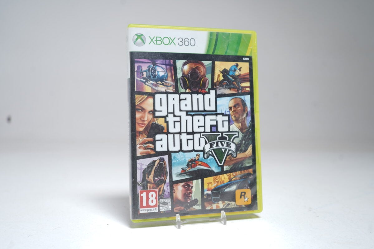 Grand Theft Auto V (Xbox 360 Game)