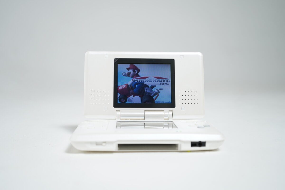 Nintendo DS Cinnamoroll Edition
