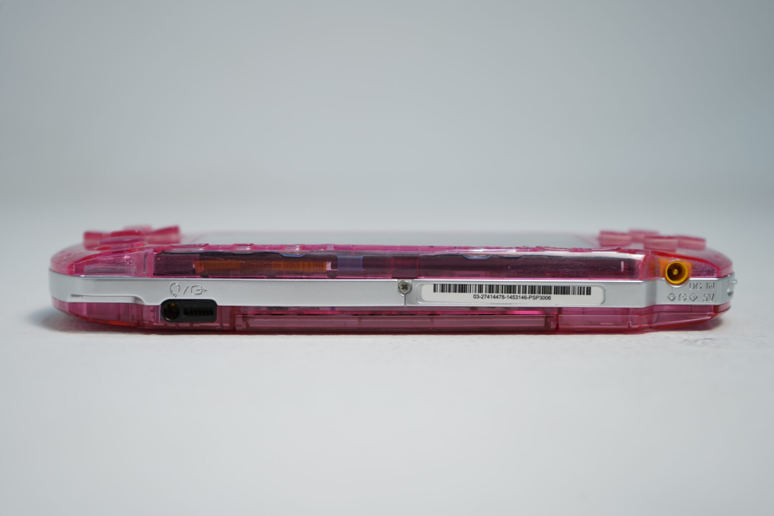 Sony PSP 3000 Transparent Pink - Image 7