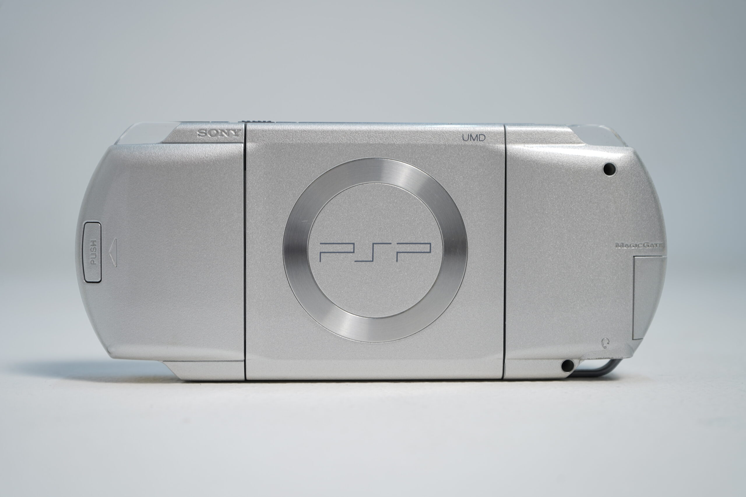 Sony PSP 1000 Silver (Modded) - Image 2