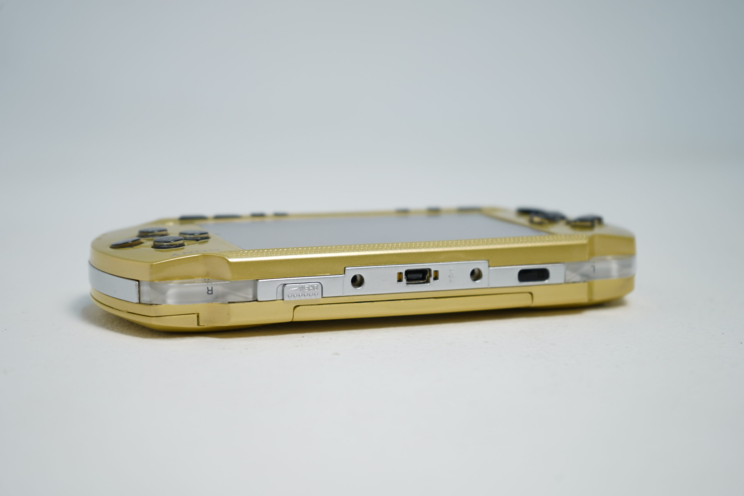 Sony PSP 1000 Gold Black (Modded) - Image 6