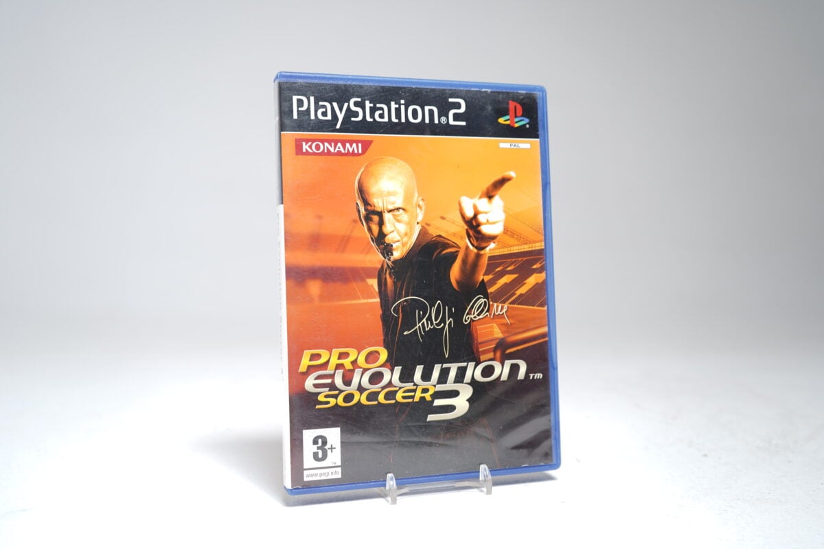 Pro Evolution Soccer 3 (PS2 Game)