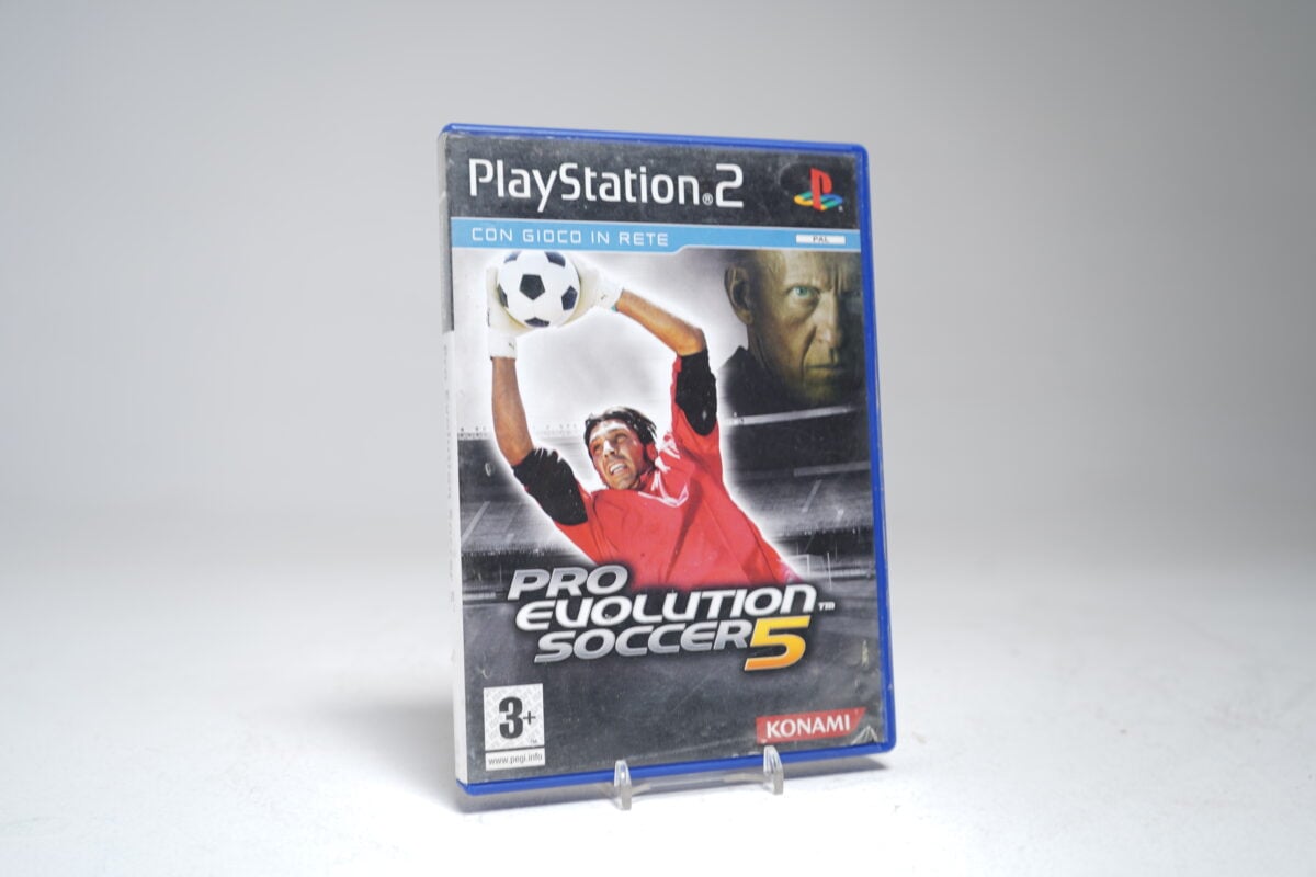 Pro Evolution Soccer 5 (PS2 Game)
