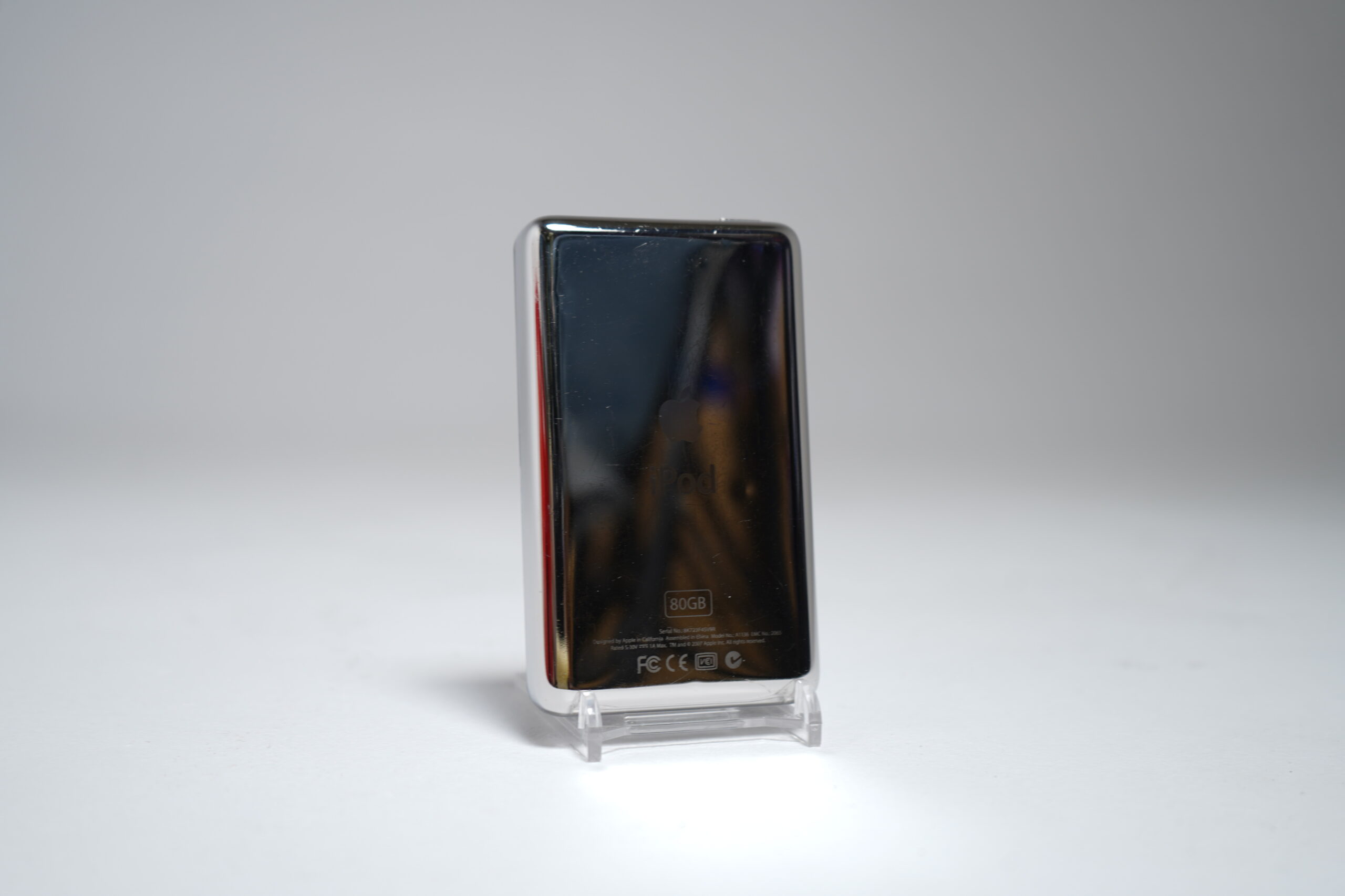 Apple iPod Transparent (80GB) - Image 7