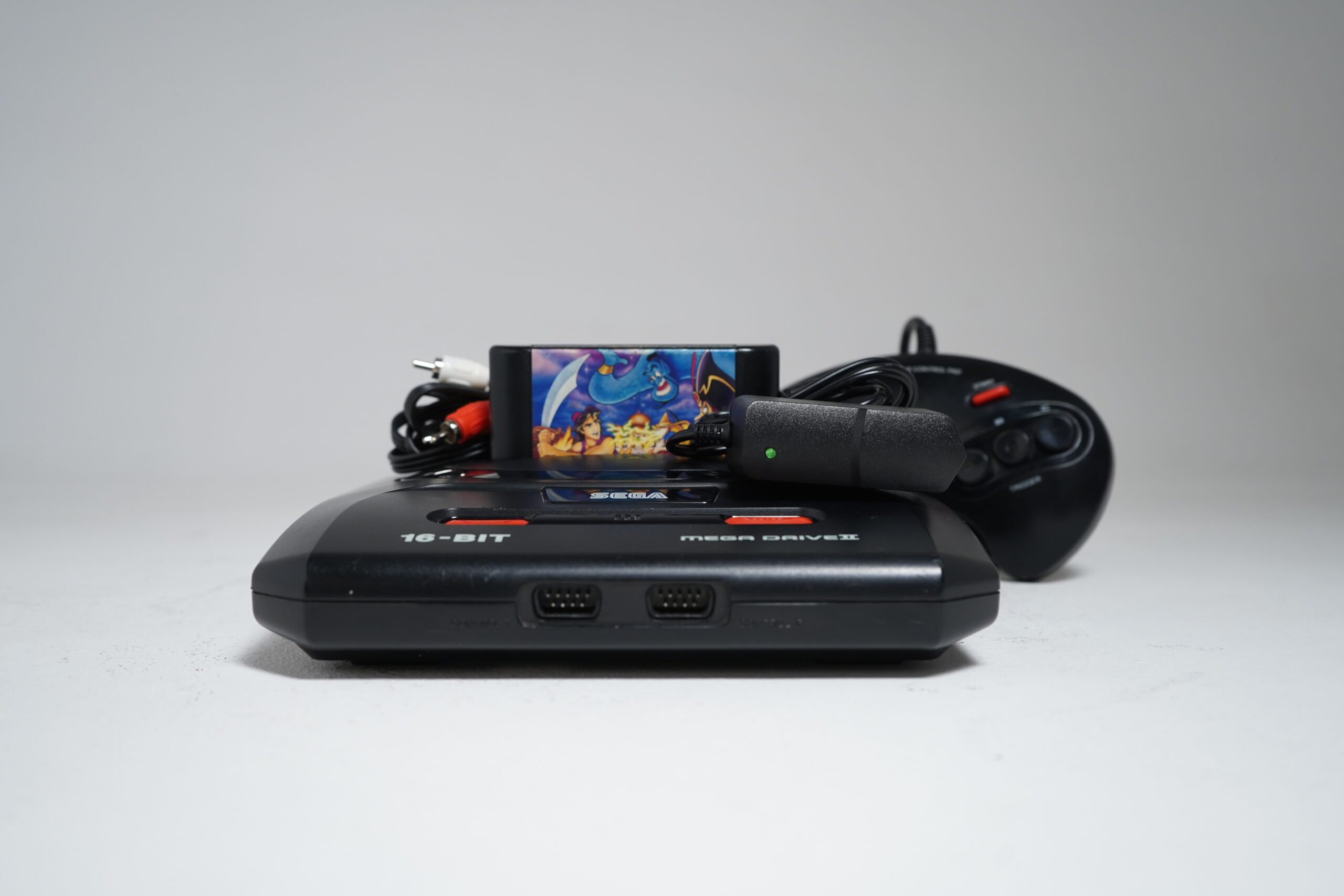 Sega Mega Drive II 16-Bit Console Bundle