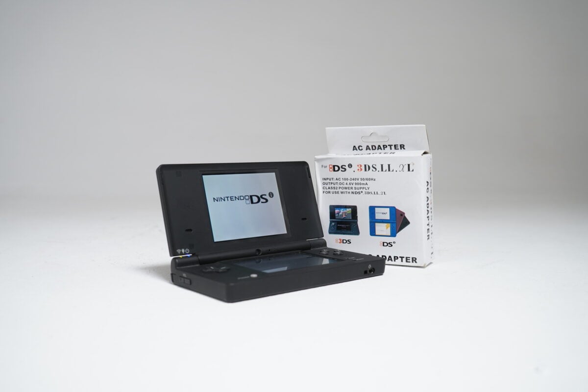 Nintendo DSi (Black)