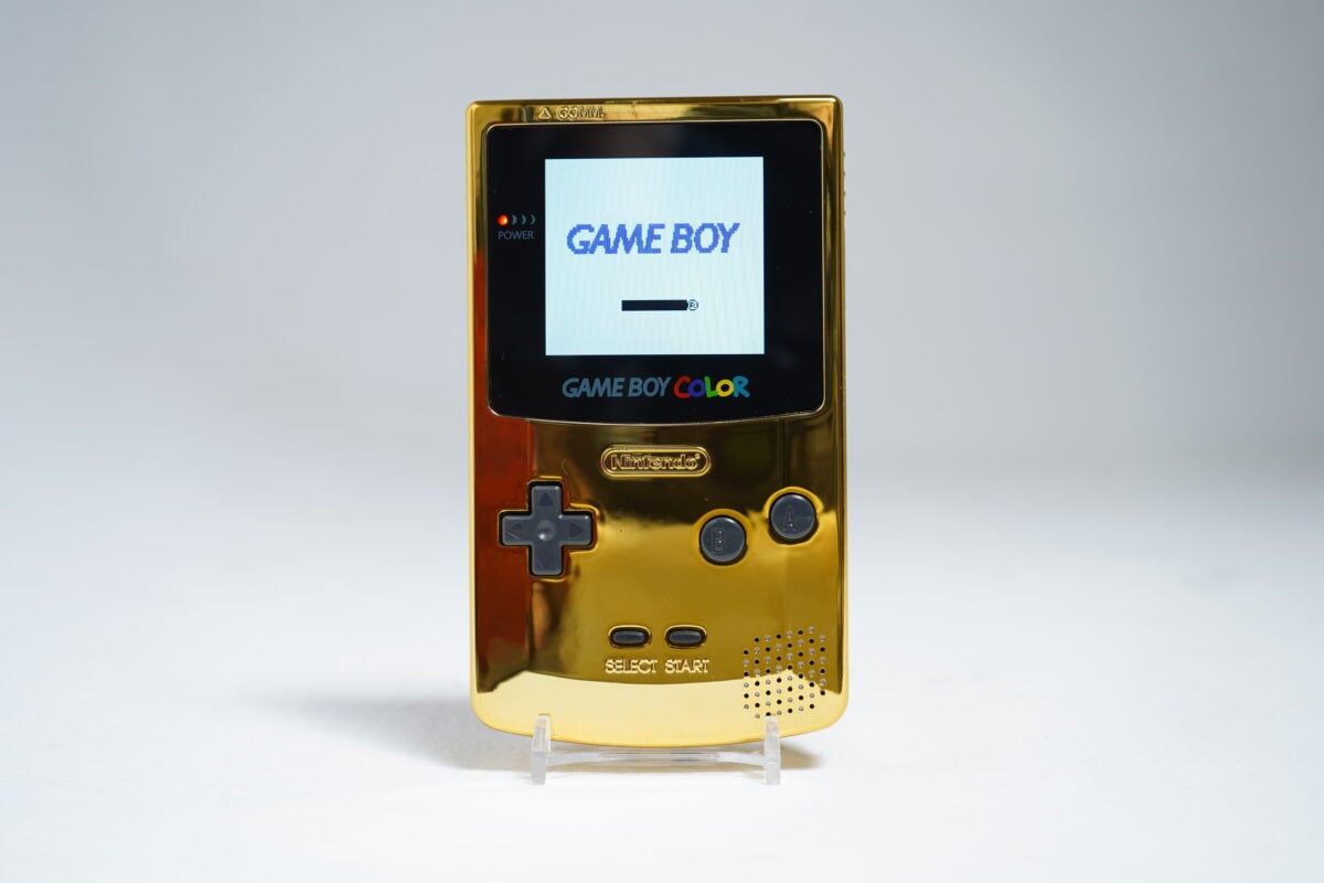Game Boy Color Gold