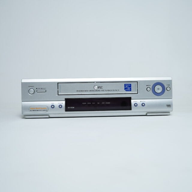 LG EV193W VHS Player Silver