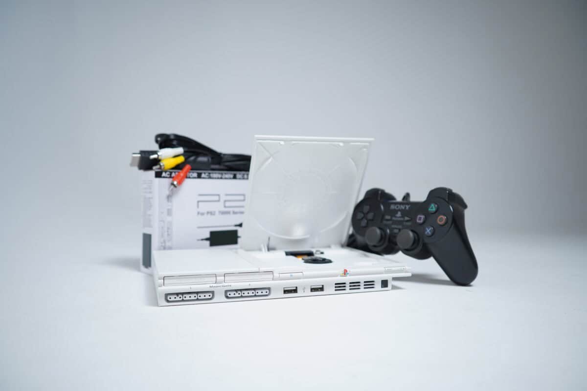 Sony PlayStation 2 White