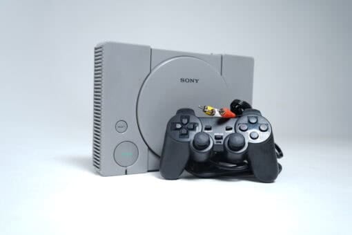 Sony PlayStation 1 (NTSC-J)