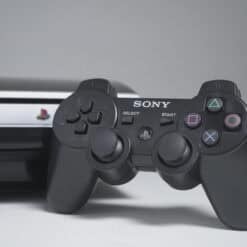 Alternative view of Sony PlayStation 3 Fat (Black)