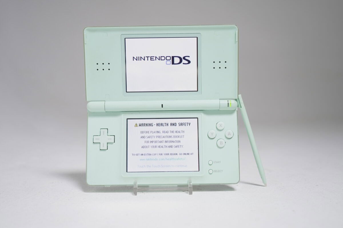 Nintendo DS Ice Blue