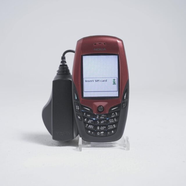 Nokia 6600 Red/Black