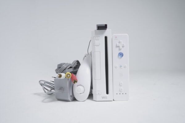 Nintendo Wii White