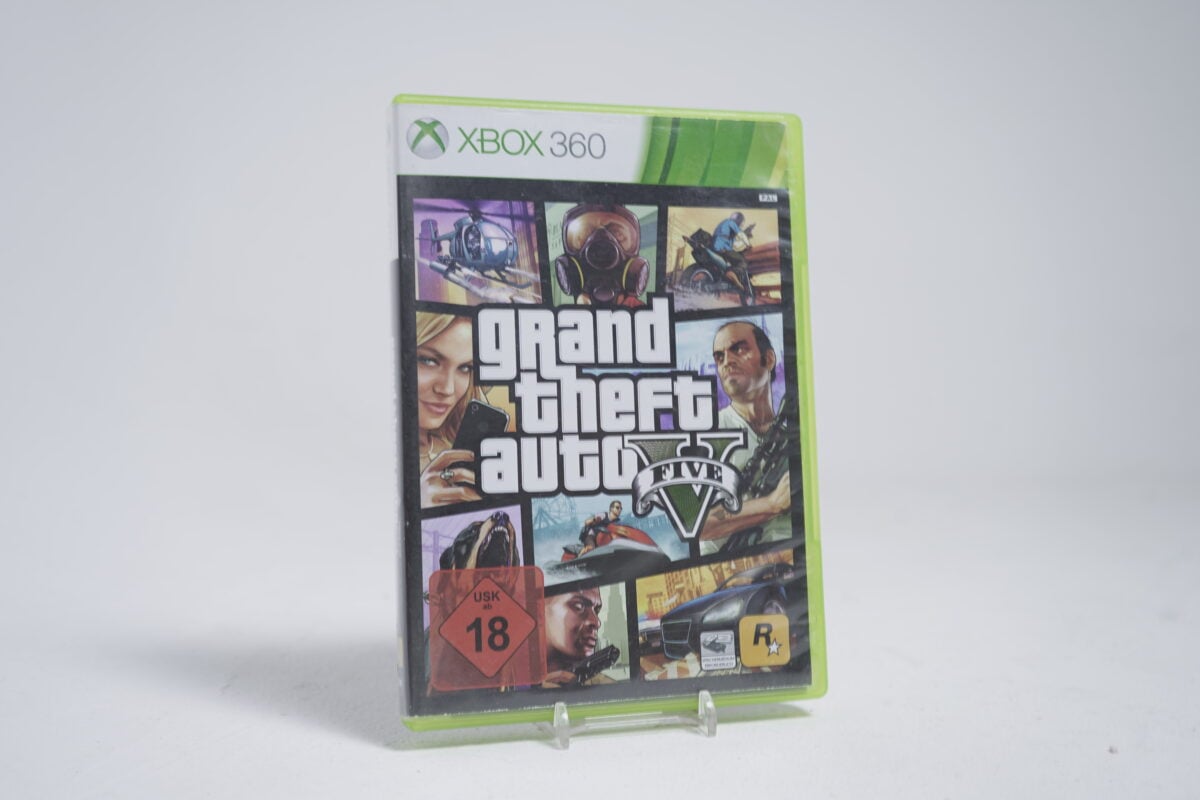grand theft auto five (PAL)