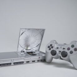 Alternative view of Sony PlayStation 2 SCPH-75000 Silver
