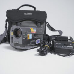 Alternative view of Sony Handycam Vision Video 8 Black (CCD-TRV10E)