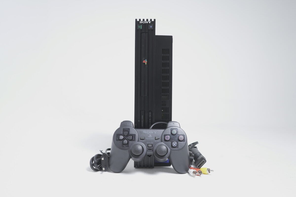Sony PlayStation 2 Black (Open Region)