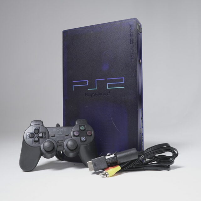 Sony PlayStation 2 Transparent Blue (Open Region)
