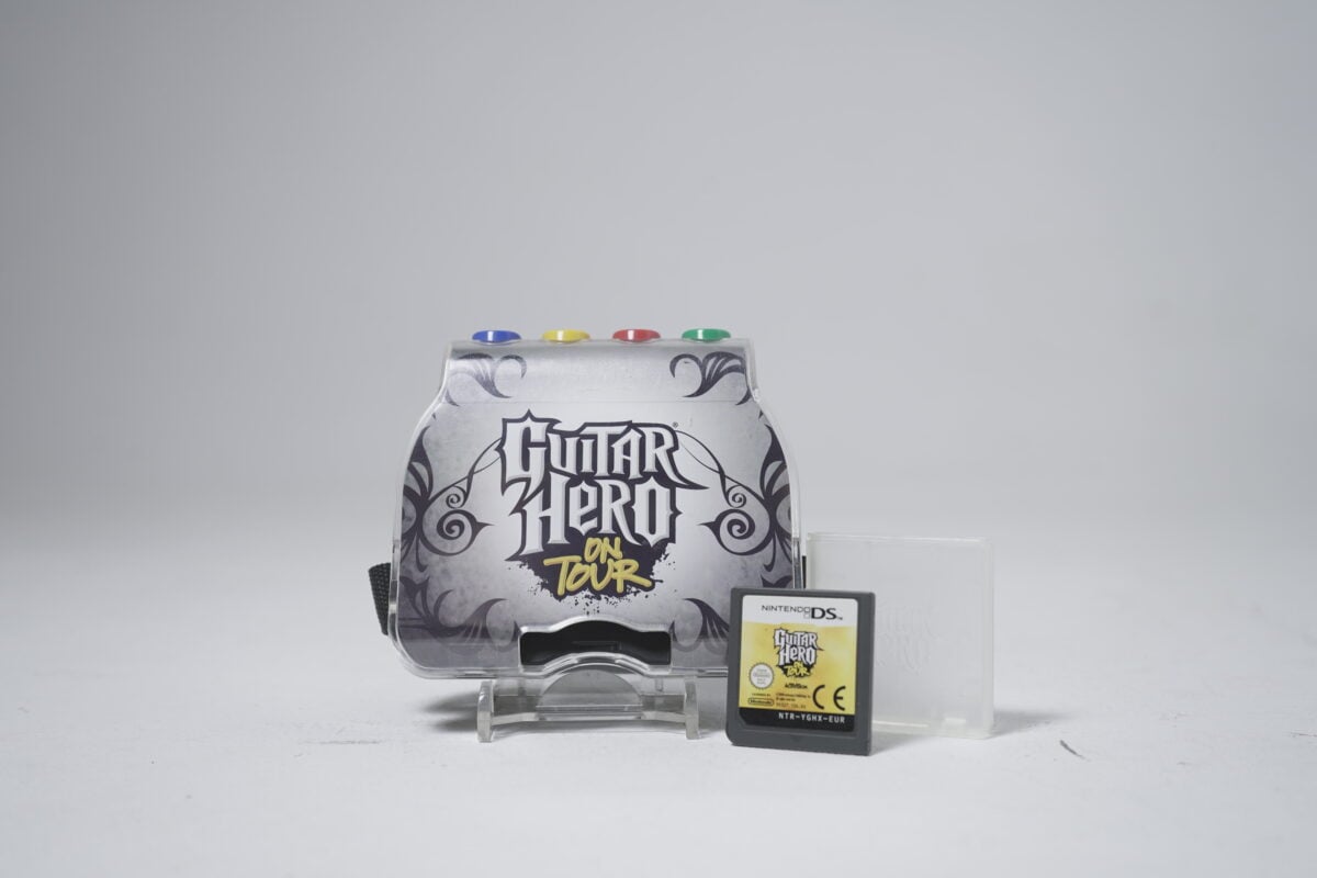 Guitar Hero Grip + Guitar Hero DS Game