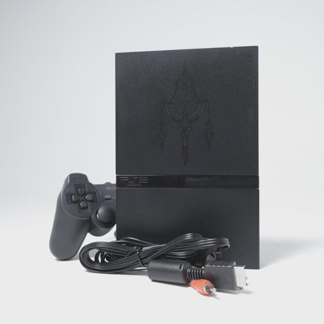 PlayStation 2 Slim Final Fantasy XII Limited Edition