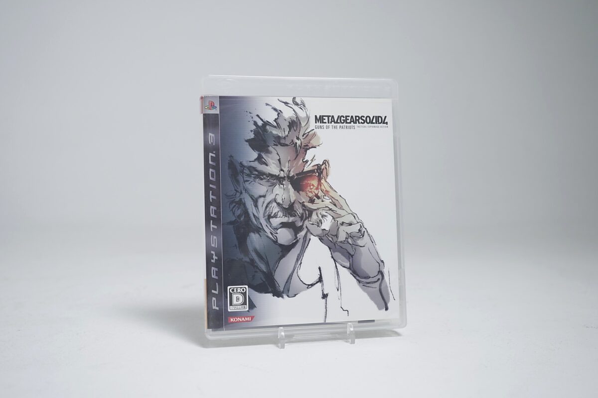 Metal Gear Solid 4: Guns of the Patriots (NTSC-J)